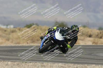 media/Oct-13-2025-Moto Forza (Mon) [[a66d839500]]/2-A Group/Session 3 (Turn 16)/